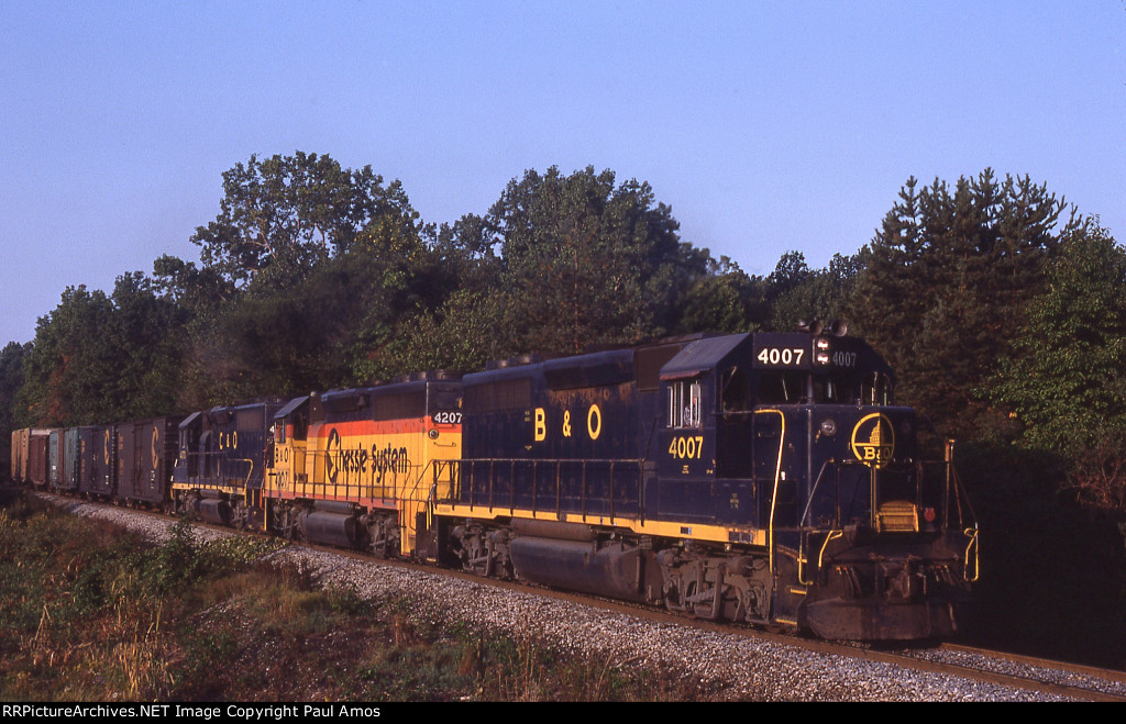 BO 4007 Short term leased to the ATSF during the 1979-1980 time period, where BO 4007 was temporarily renumbered to BO 9007 to avoid conflicts with ATSFs own locomotive roster. Unit was renumbered back to BO 4007 when the lease ended